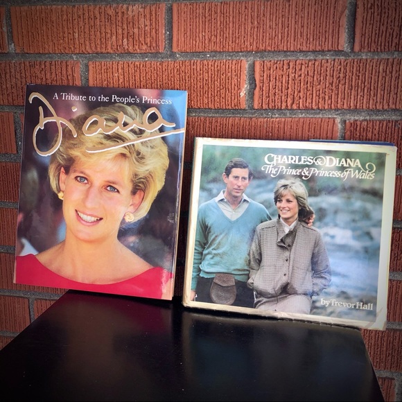 Princess Diana Books - Picture 2 of 12